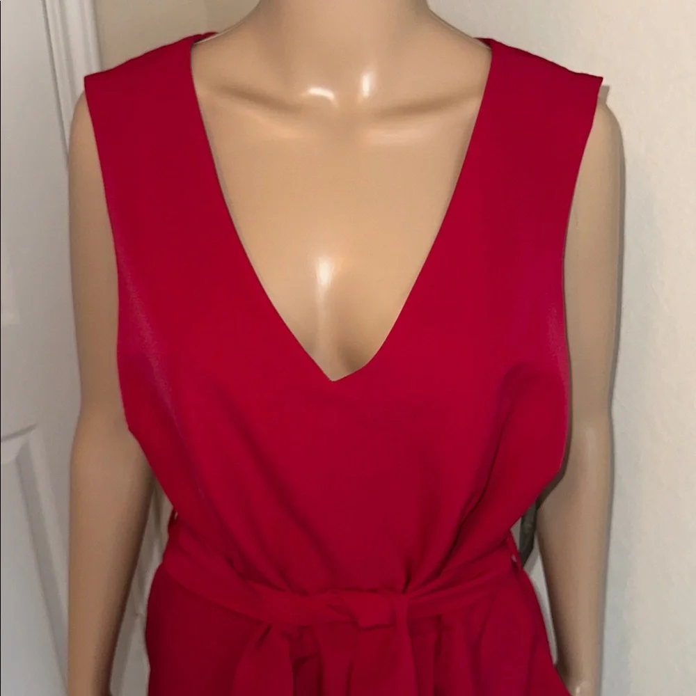 NWT Vince Camuto Vibrant Red V-Neck Jumpsuit Size 14 - Picture 4 of 16